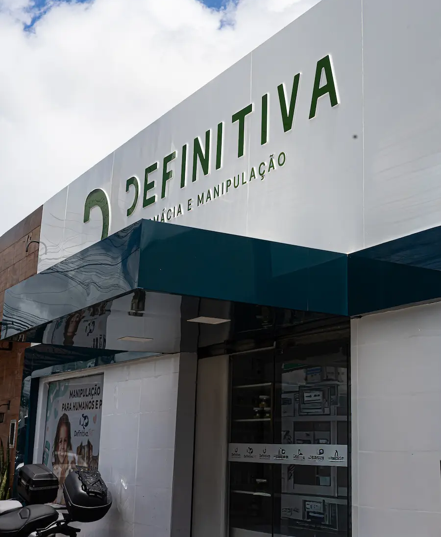 Fachada da Farmácia Definitiva
